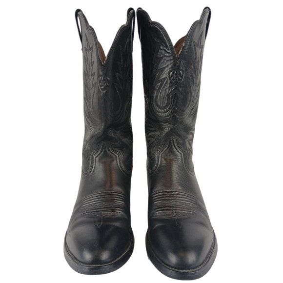 Ariat - Picture 14 of 16